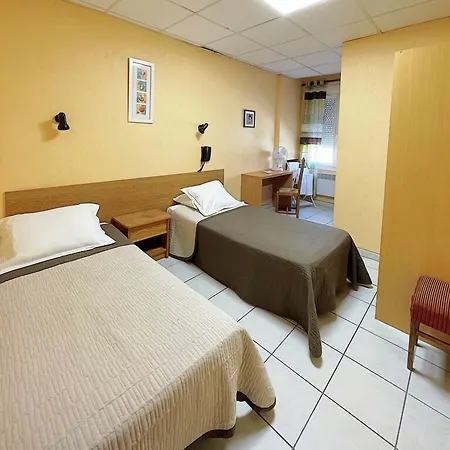 De La Hotel 2*