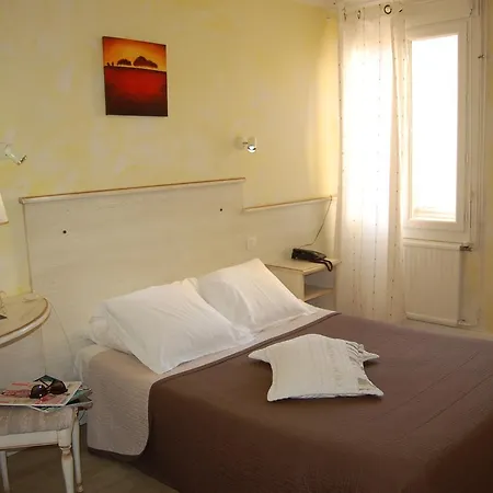 De La Hotel