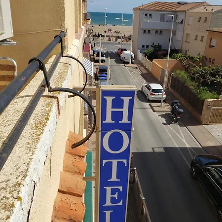 De La Hotel 2*