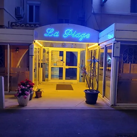 Hotel De La
